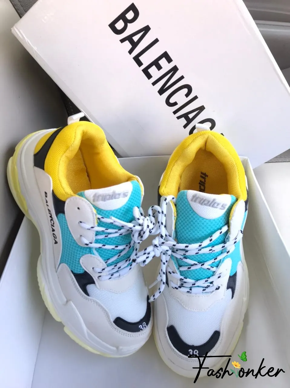 Balenciaga  Shoes 