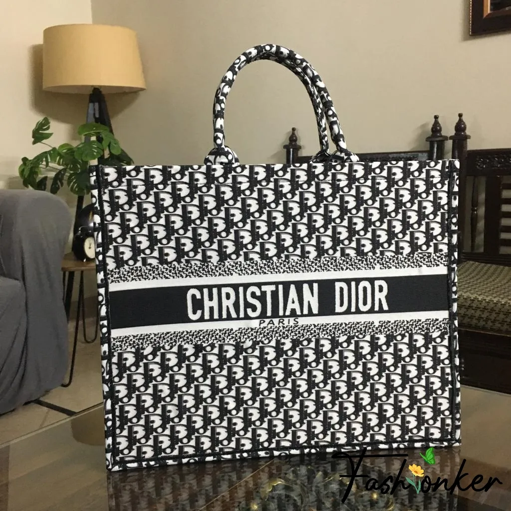 Best Price Christian Dior Book Tote