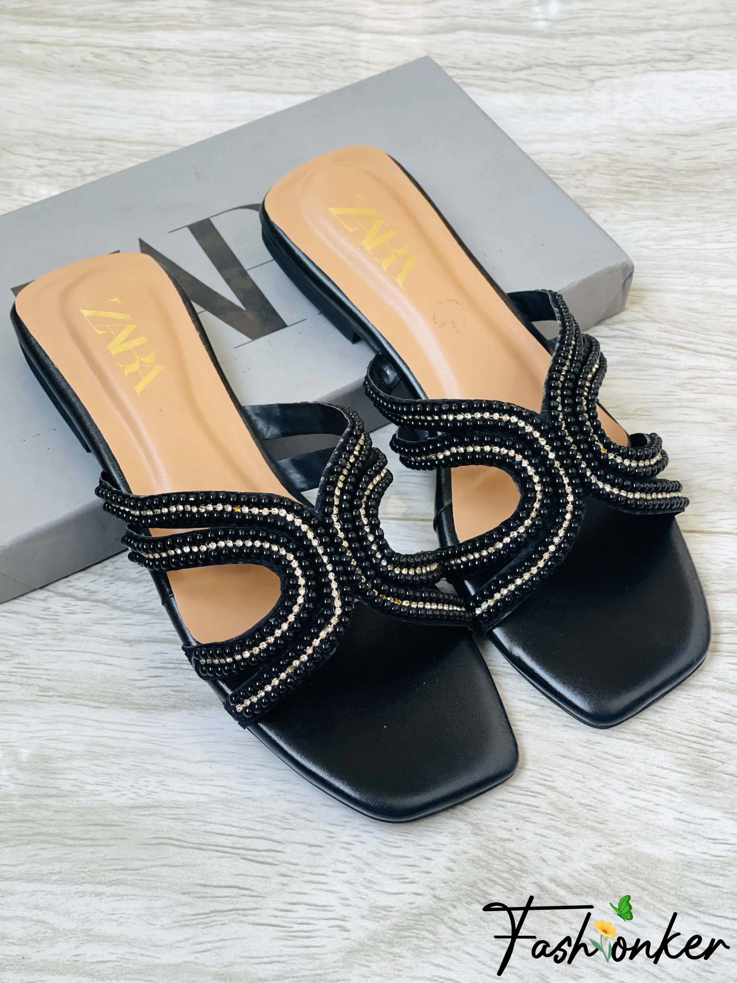Zara Flats