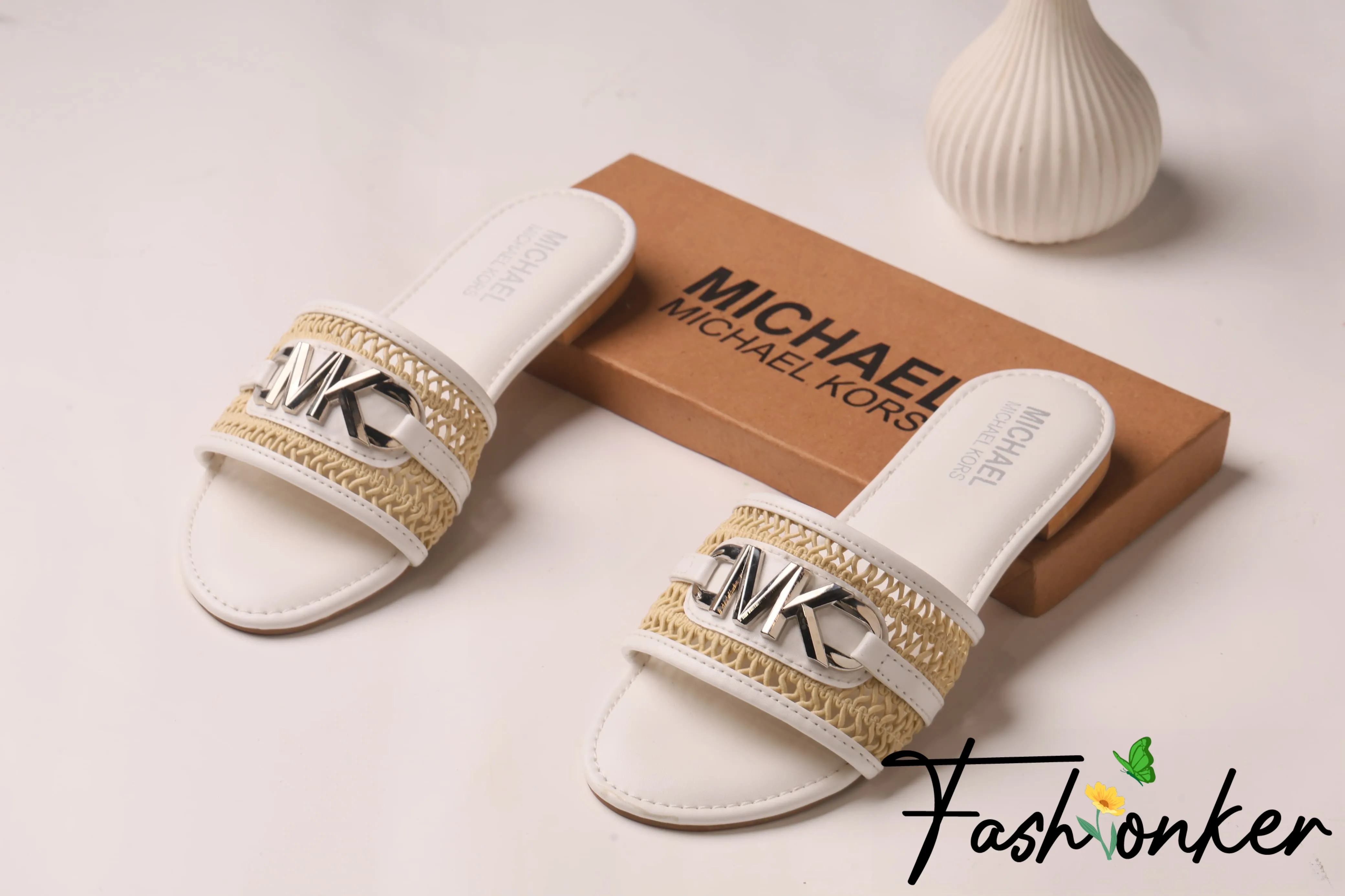 Designer Slippers With Box