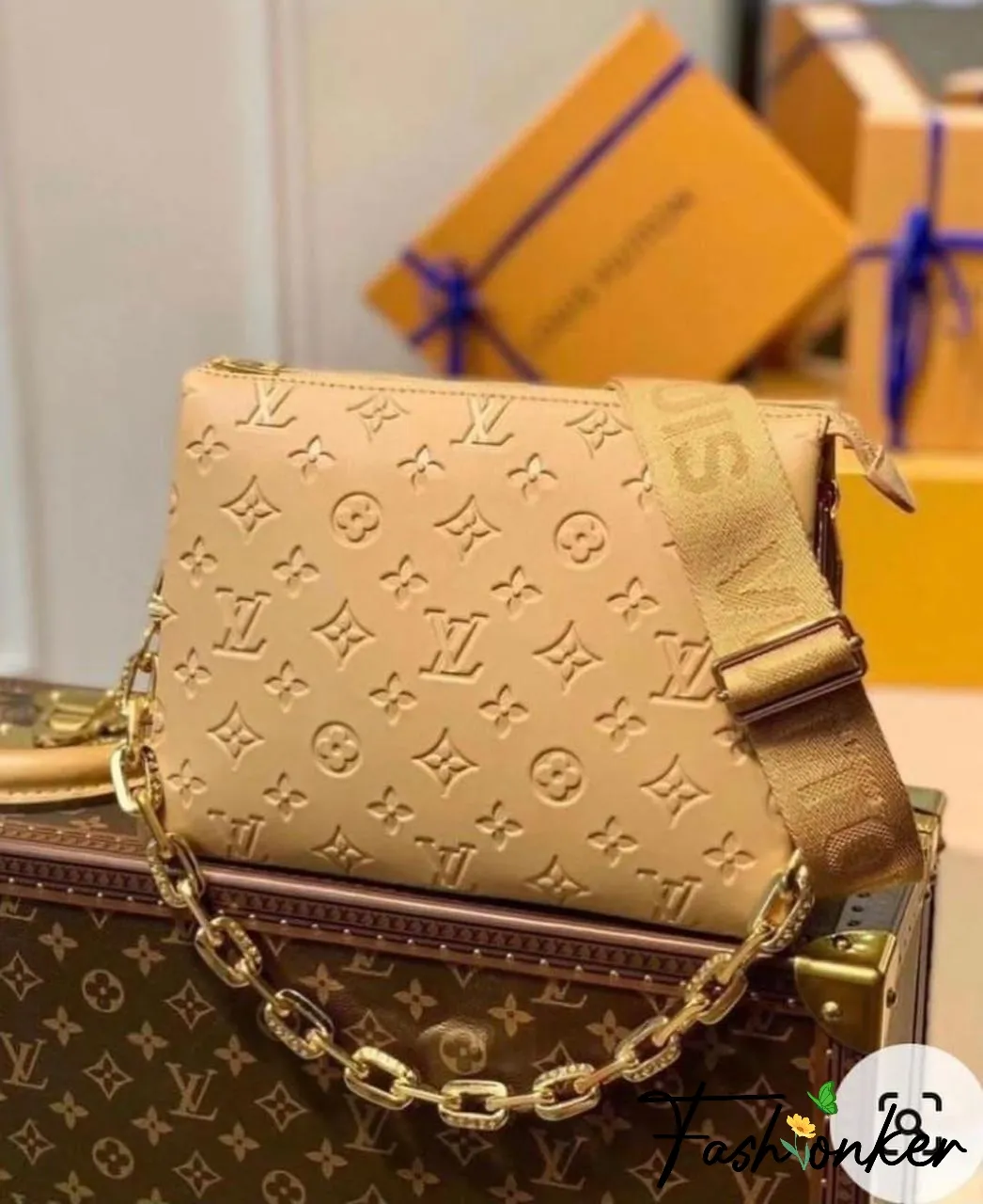 Louis Vuitton Crossbody Bag