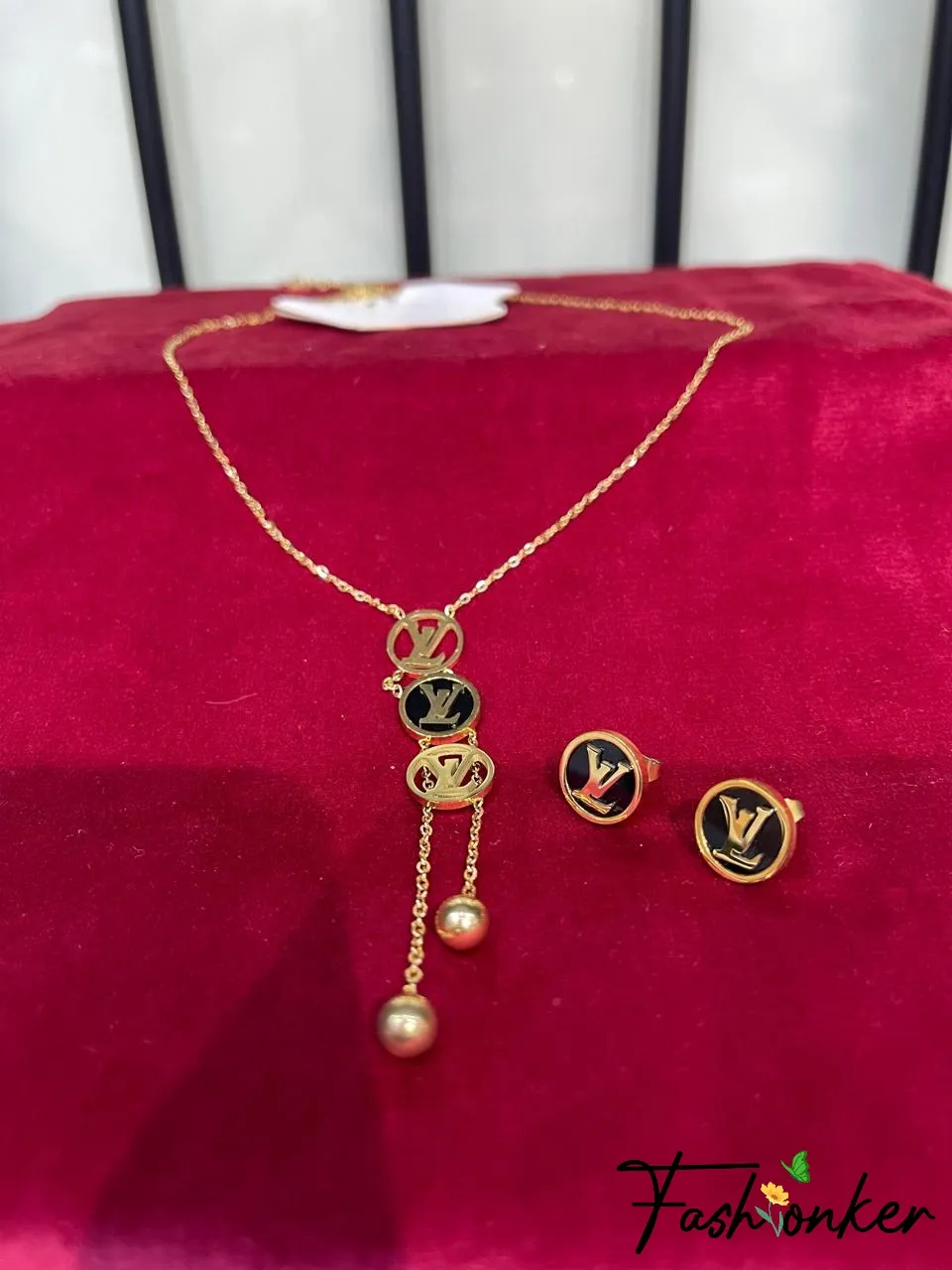 Lv Necklace And Earrings Set