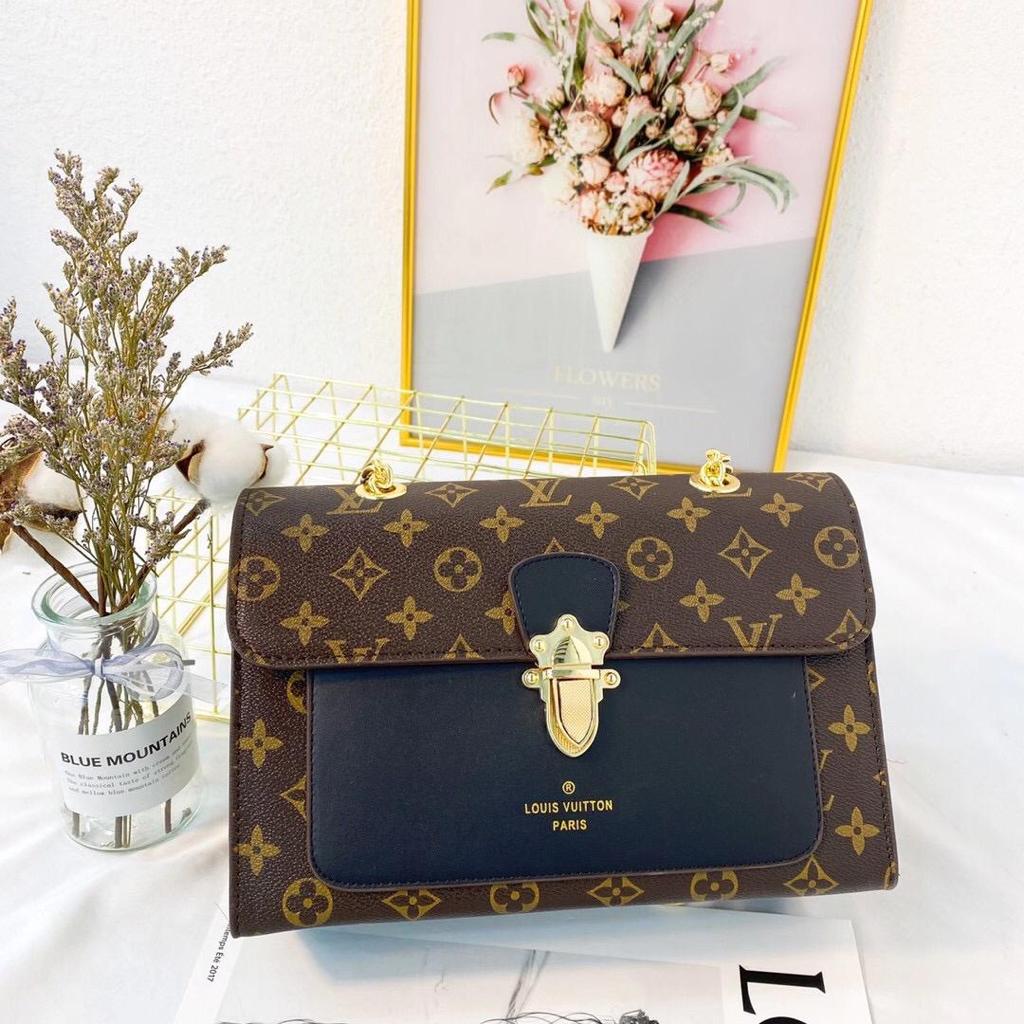 Lv Victoire Chain Bag