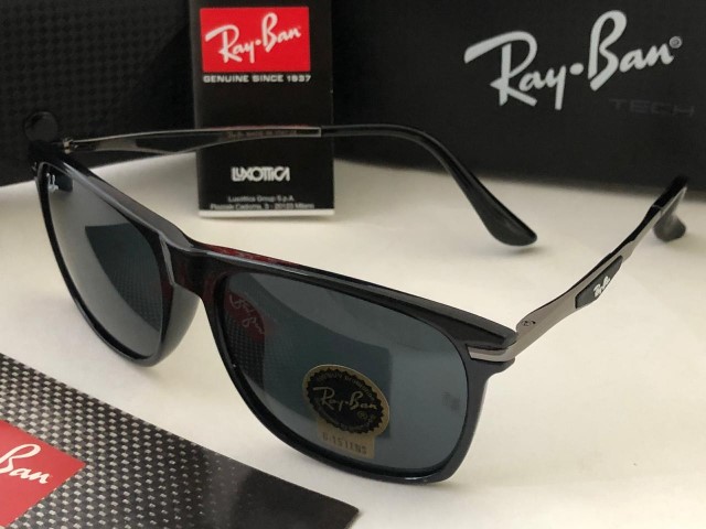New Rayban Wayfarer Black