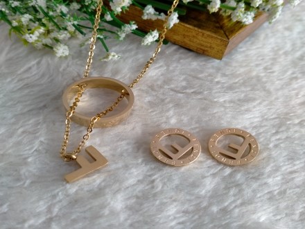 Pendant Studs Set Vii