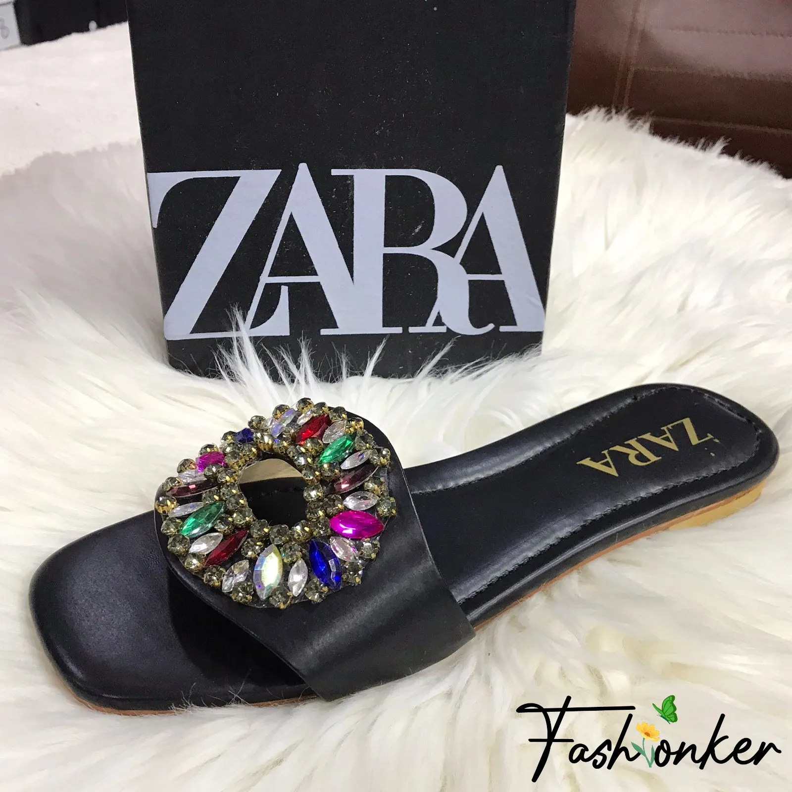 Best Price Zara Embellished Stone Slippers